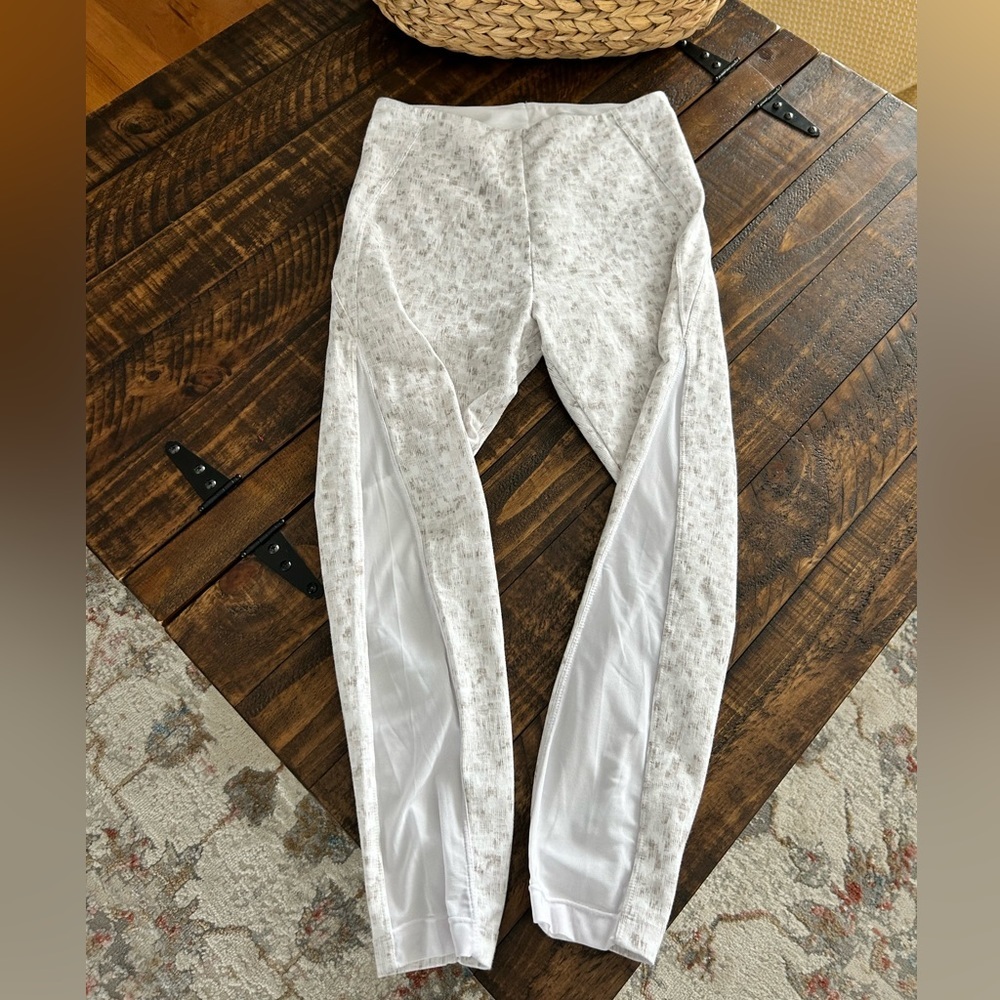 Lysse Skylar Cotton Crop Legging With Mesh Inset - Grey Sketch, S - Picture 5 of 7